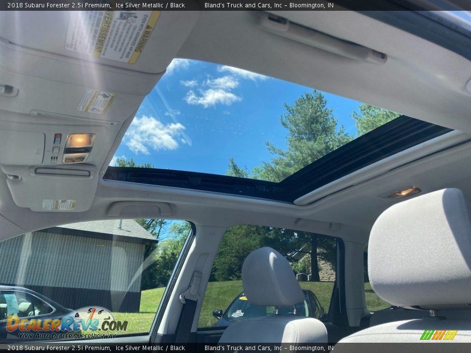 Sunroof of 2018 Subaru Forester 2.5i Premium Photo #25