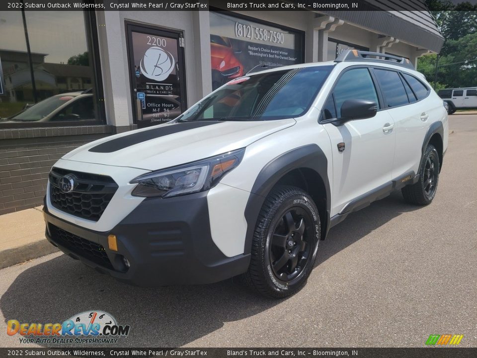 2022 Subaru Outback Wilderness Crystal White Pearl / Gray StarTex Photo #2