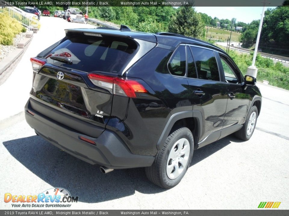 2019 Toyota RAV4 LE AWD Midnight Black Metallic / Black Photo #8