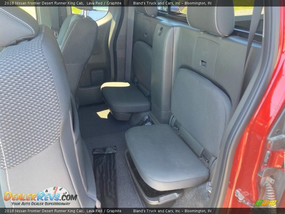Rear Seat of 2018 Nissan Frontier Desert Runner King Cab Photo #20