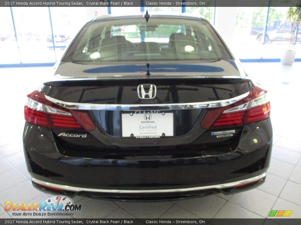 2017 Honda Accord Hybrid Touring Sedan Crystal Black Pearl / Black Photo #8