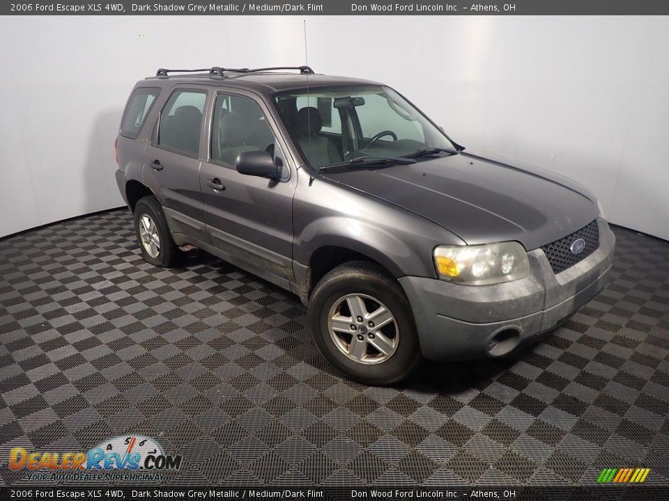 2006 Ford Escape XLS 4WD Dark Shadow Grey Metallic / Medium/Dark Flint Photo #2