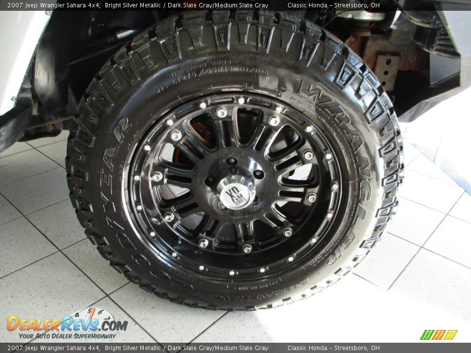 2007 Jeep Wrangler Sahara 4x4 Bright Silver Metallic / Dark Slate Gray/Medium Slate Gray Photo #5