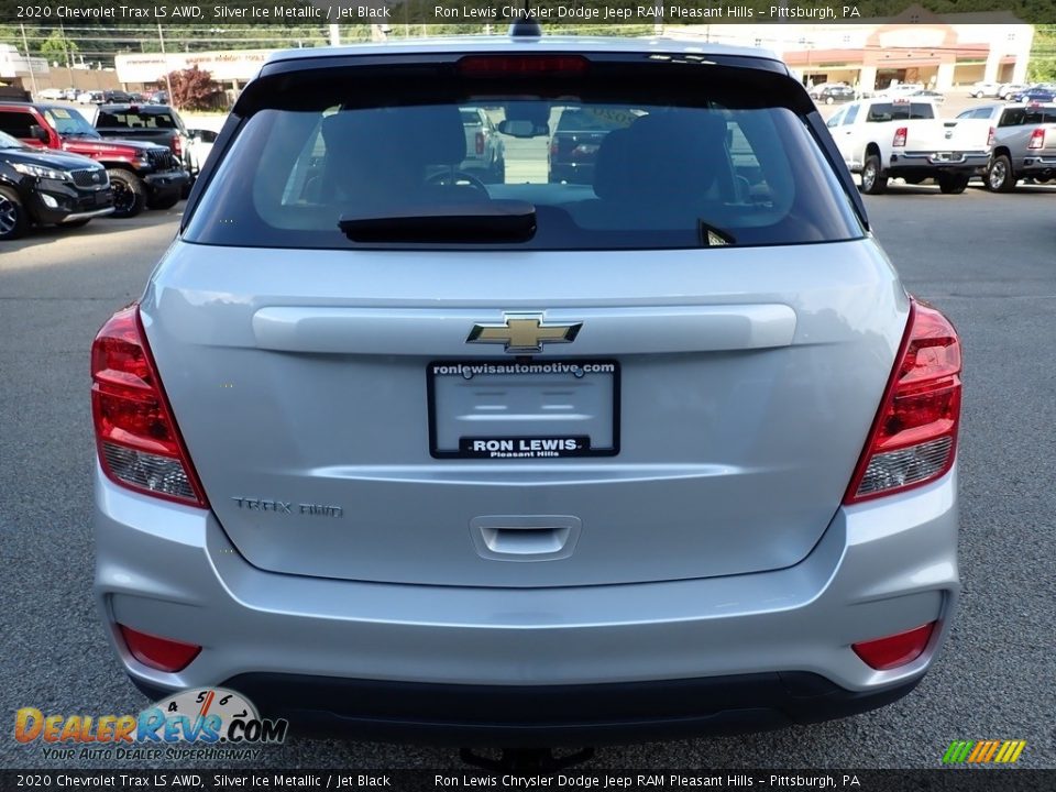 2020 Chevrolet Trax LS AWD Silver Ice Metallic / Jet Black Photo #4