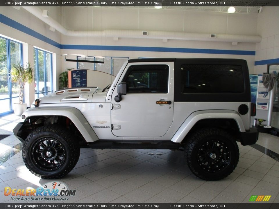 2007 Jeep Wrangler Sahara 4x4 Bright Silver Metallic / Dark Slate Gray/Medium Slate Gray Photo #10