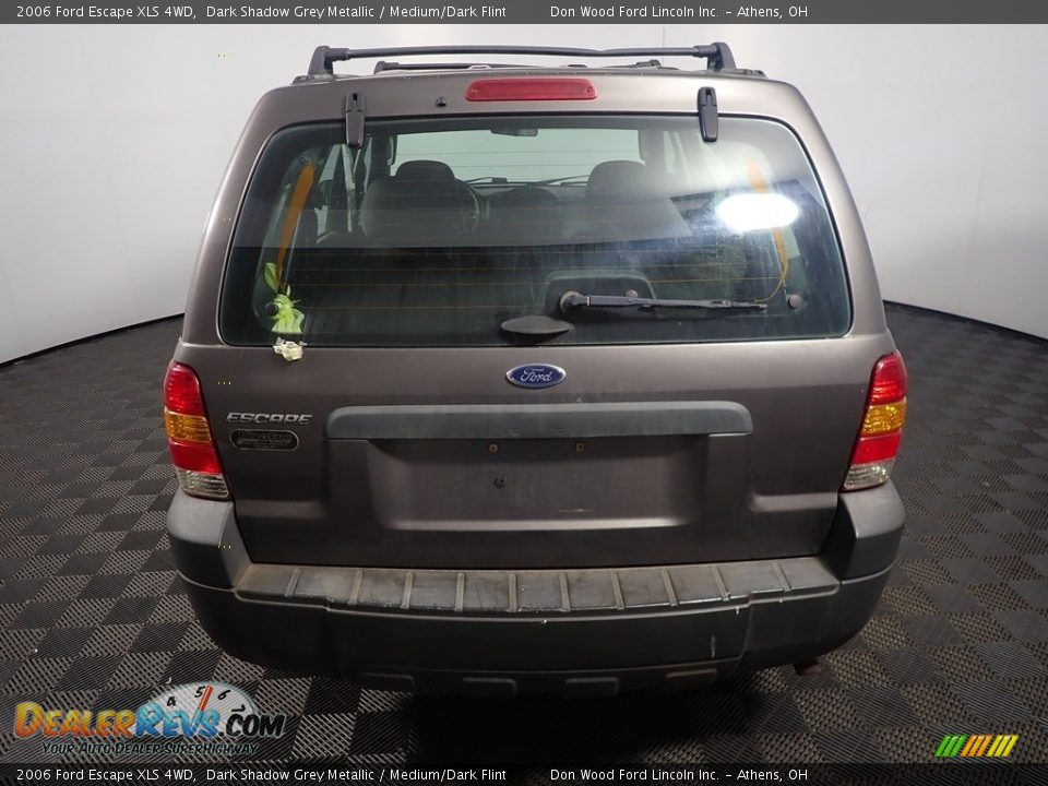 2006 Ford Escape XLS 4WD Dark Shadow Grey Metallic / Medium/Dark Flint Photo #10