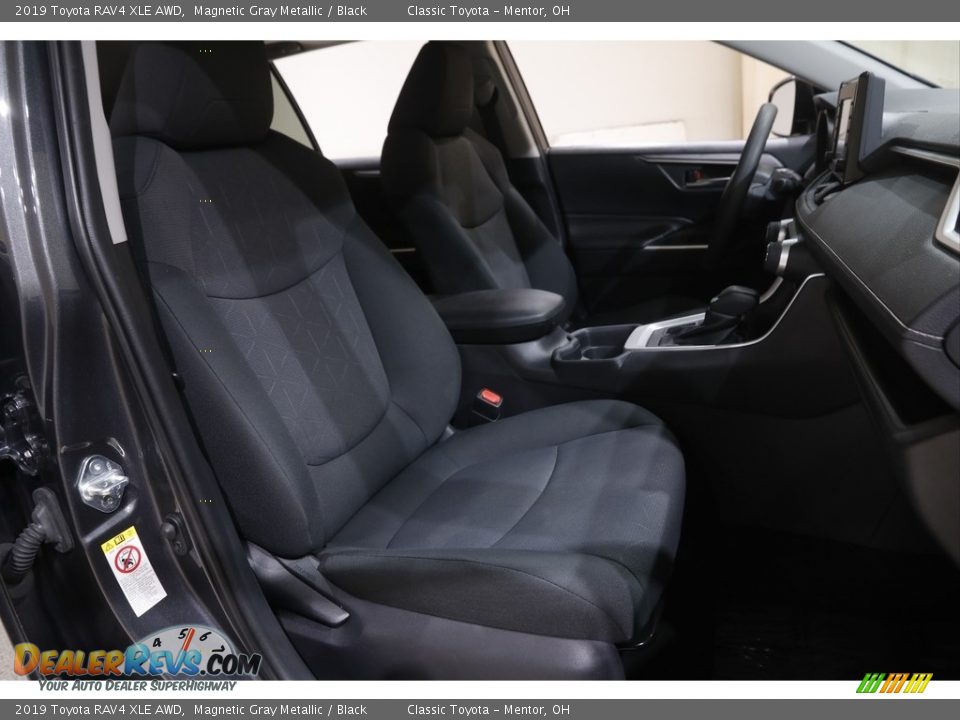 2019 Toyota RAV4 XLE AWD Magnetic Gray Metallic / Black Photo #14