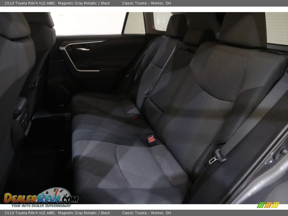2019 Toyota RAV4 XLE AWD Magnetic Gray Metallic / Black Photo #16