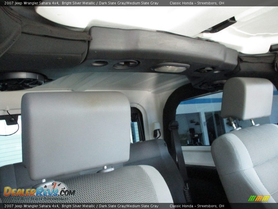 2007 Jeep Wrangler Sahara 4x4 Bright Silver Metallic / Dark Slate Gray/Medium Slate Gray Photo #19