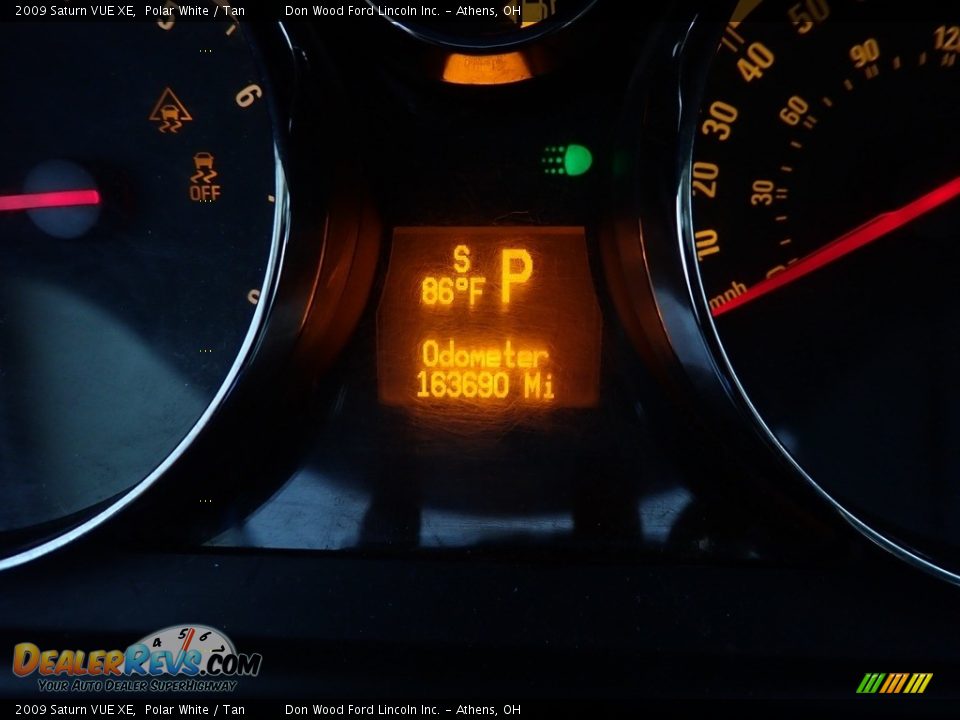 2009 Saturn VUE XE Polar White / Tan Photo #15