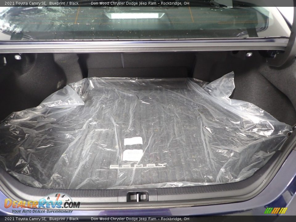 2021 Toyota Camry SE Blueprint / Black Photo #11