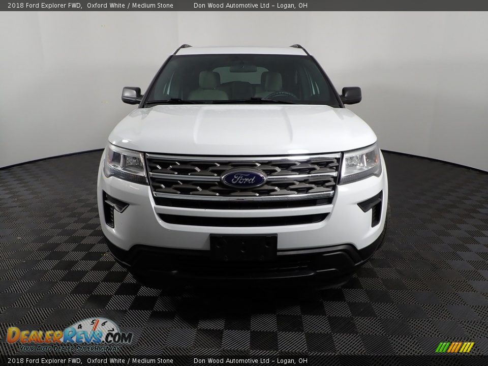 2018 Ford Explorer FWD Oxford White / Medium Stone Photo #3