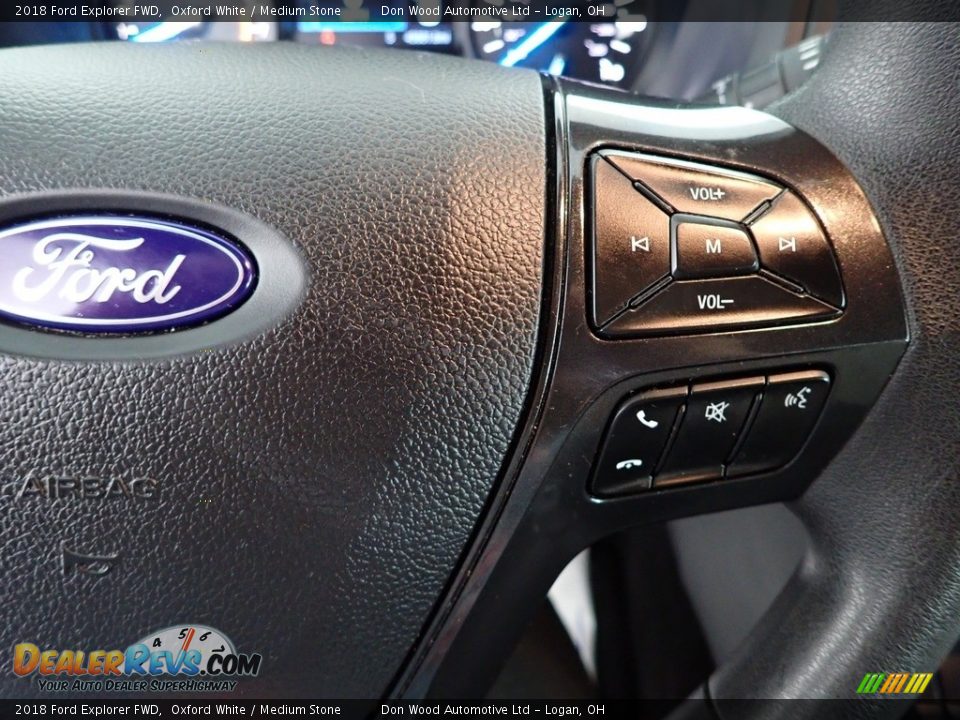 2018 Ford Explorer FWD Oxford White / Medium Stone Photo #16
