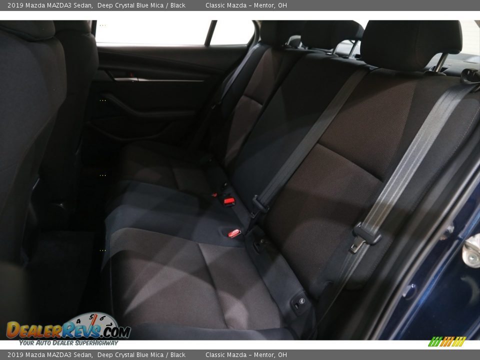 2019 Mazda MAZDA3 Sedan Deep Crystal Blue Mica / Black Photo #16