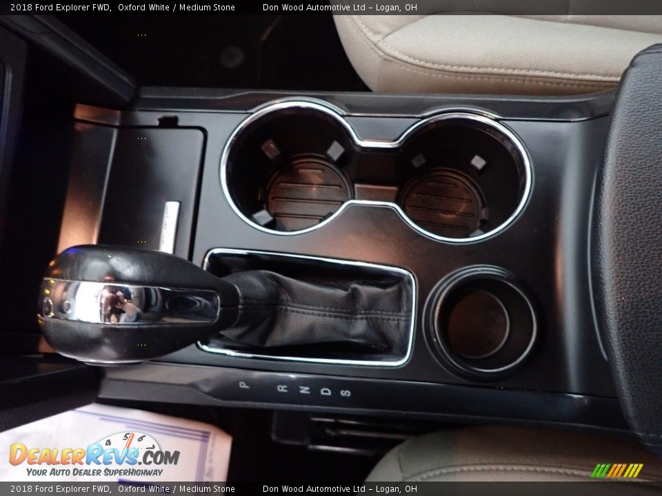 2018 Ford Explorer FWD Oxford White / Medium Stone Photo #20