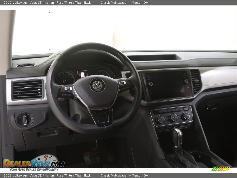 2019 Volkswagen Atlas SE 4Motion Pure White / Titan Black Photo #6