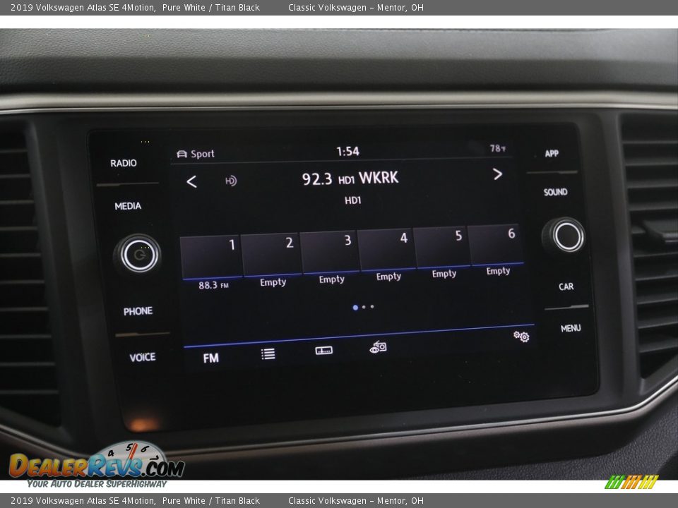 2019 Volkswagen Atlas SE 4Motion Pure White / Titan Black Photo #10