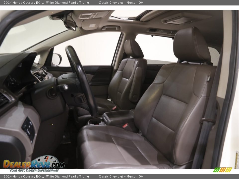 2014 Honda Odyssey EX-L White Diamond Pearl / Truffle Photo #5