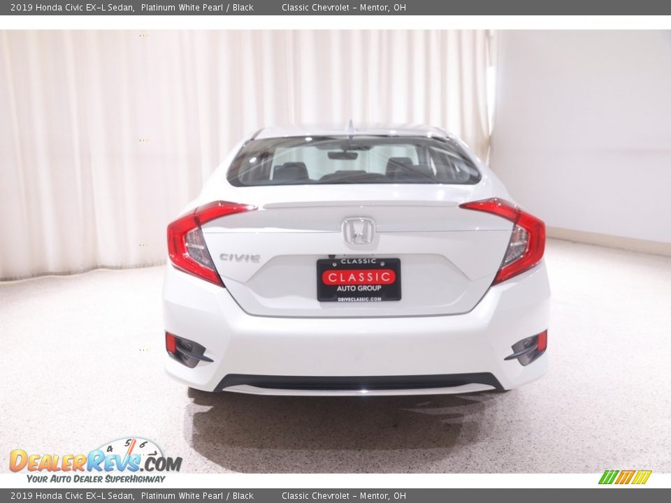 2019 Honda Civic EX-L Sedan Platinum White Pearl / Black Photo #18