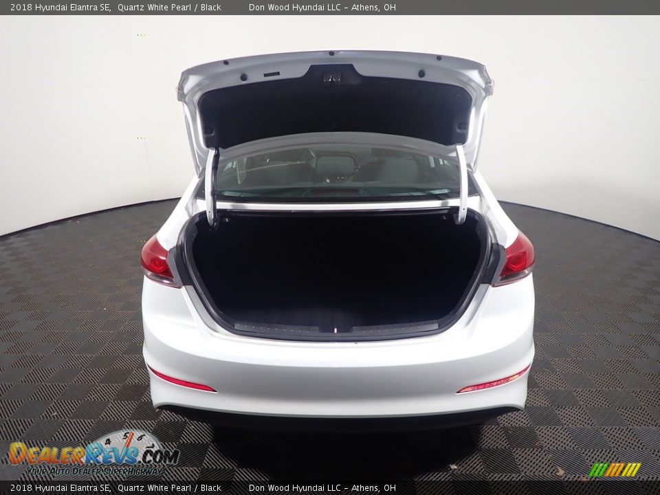 2018 Hyundai Elantra SE Quartz White Pearl / Black Photo #13