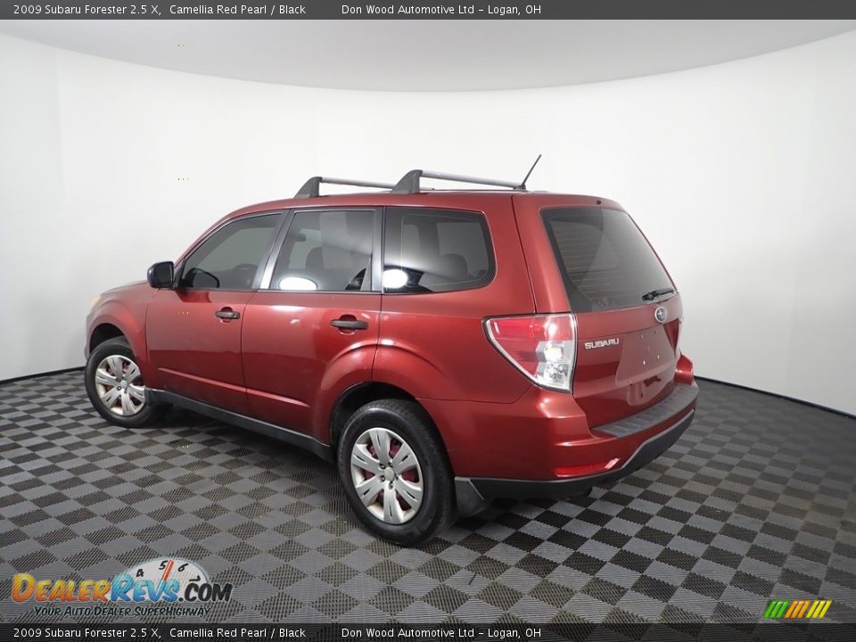 2009 Subaru Forester 2.5 X Camellia Red Pearl / Black Photo #5