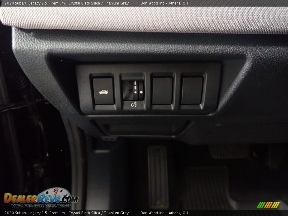 2020 Subaru Legacy 2.5i Premium Crystal Black Silica / Titanium Gray Photo #34