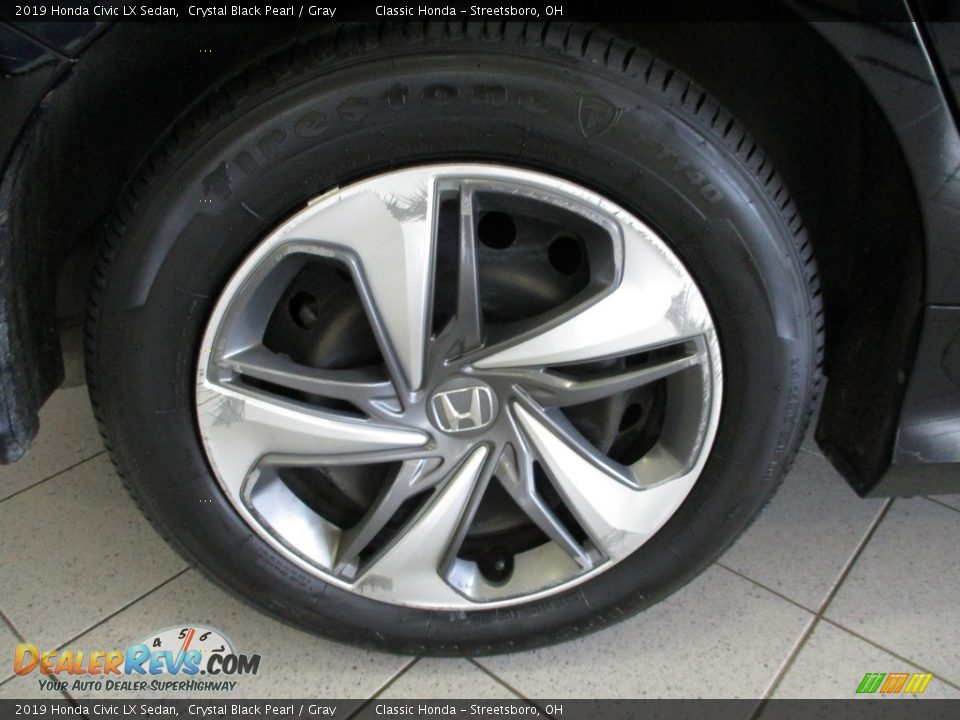 2019 Honda Civic LX Sedan Crystal Black Pearl / Gray Photo #6