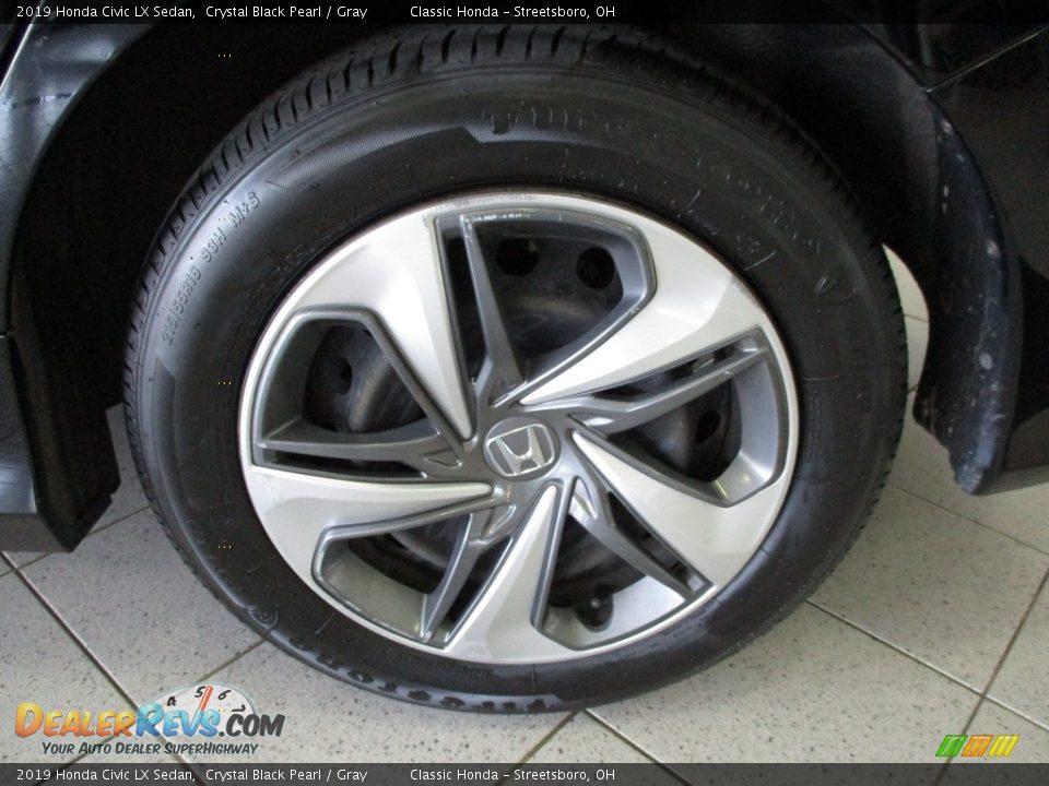 2019 Honda Civic LX Sedan Crystal Black Pearl / Gray Photo #11