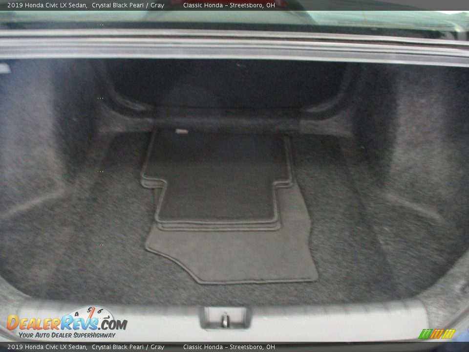 2019 Honda Civic LX Sedan Crystal Black Pearl / Gray Photo #20