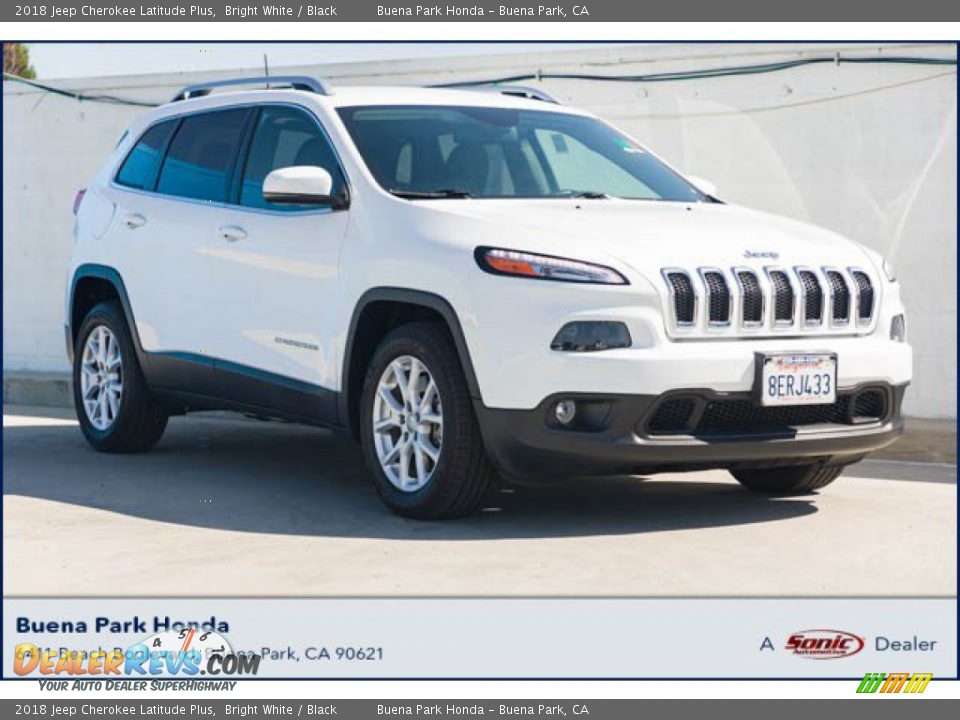 2018 Jeep Cherokee Latitude Plus Bright White / Black Photo #1