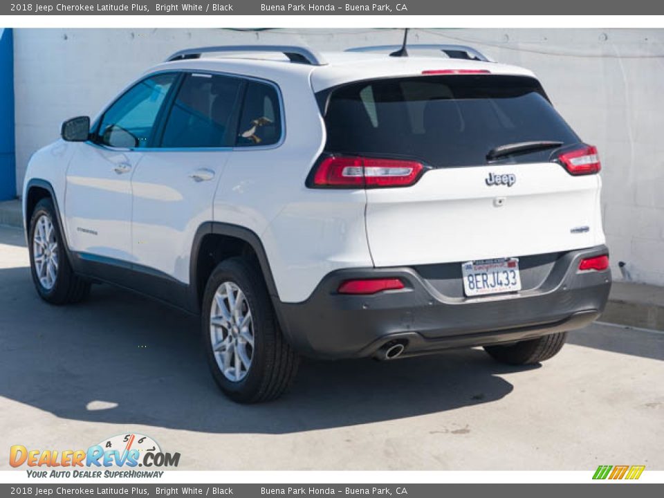 2018 Jeep Cherokee Latitude Plus Bright White / Black Photo #2