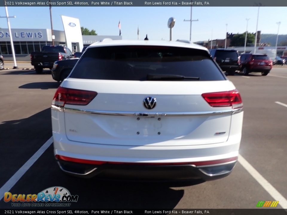 2021 Volkswagen Atlas Cross Sport SEL 4Motion Pure White / Titan Black Photo #4