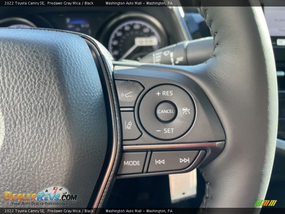 2022 Toyota Camry SE Predawn Gray Mica / Black Photo #17