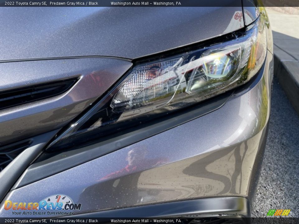 2022 Toyota Camry SE Predawn Gray Mica / Black Photo #23