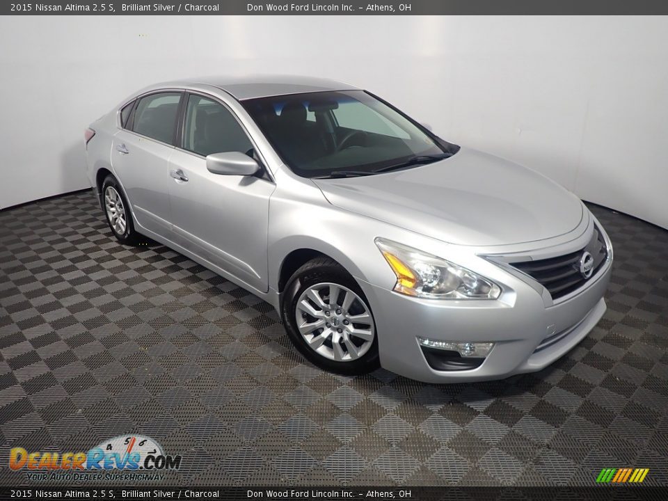 2015 Nissan Altima 2.5 S Brilliant Silver / Charcoal Photo #2