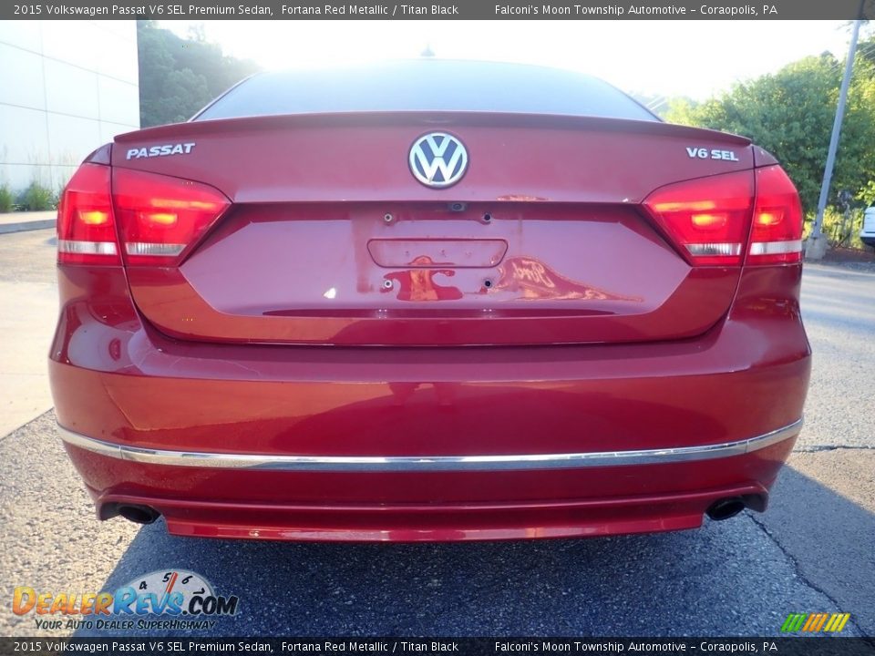 2015 Volkswagen Passat V6 SEL Premium Sedan Fortana Red Metallic / Titan Black Photo #3