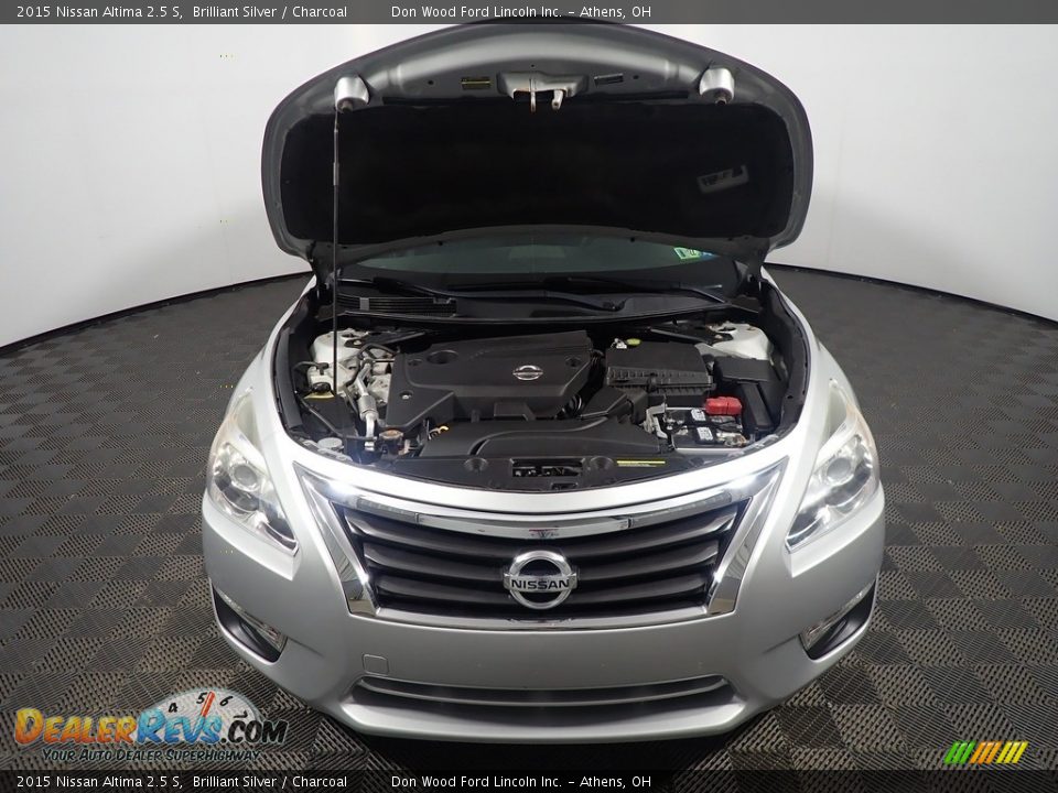 2015 Nissan Altima 2.5 S Brilliant Silver / Charcoal Photo #5