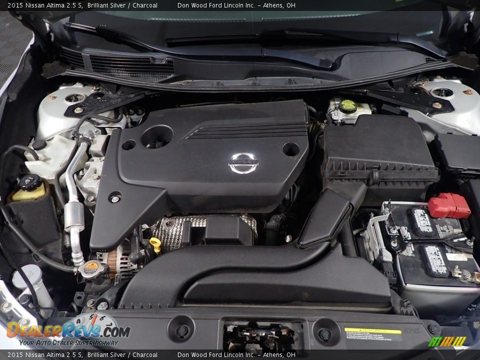 2015 Nissan Altima 2.5 S Brilliant Silver / Charcoal Photo #6