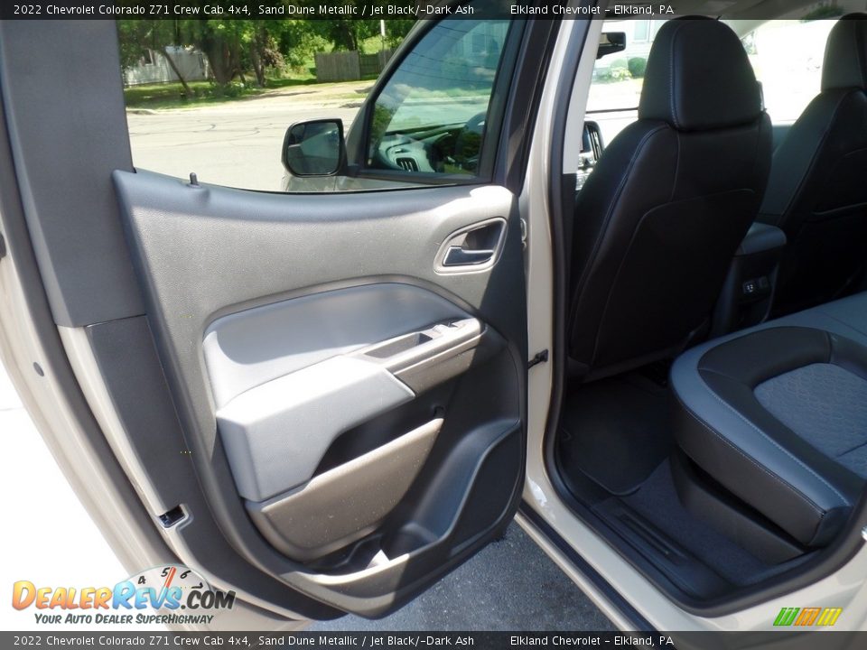 2022 Chevrolet Colorado Z71 Crew Cab 4x4 Sand Dune Metallic / Jet Black/­Dark Ash Photo #34