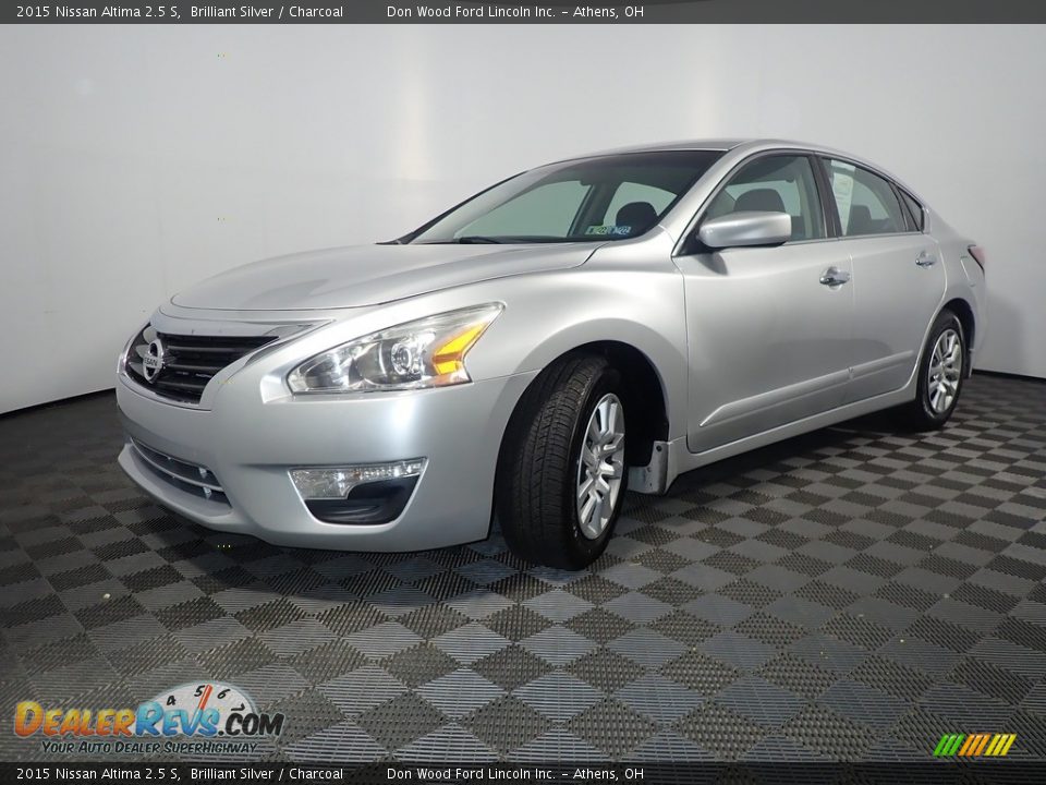 2015 Nissan Altima 2.5 S Brilliant Silver / Charcoal Photo #7