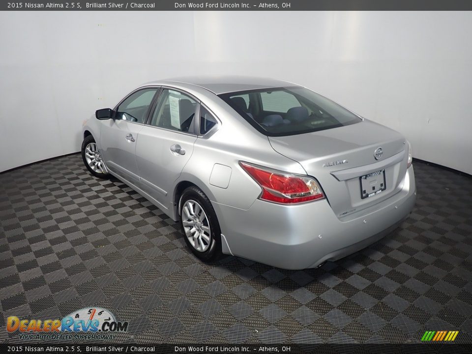 2015 Nissan Altima 2.5 S Brilliant Silver / Charcoal Photo #11