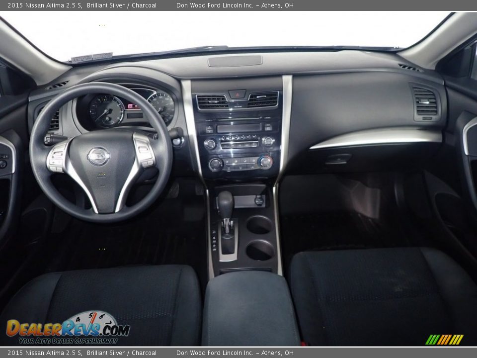 2015 Nissan Altima 2.5 S Brilliant Silver / Charcoal Photo #23