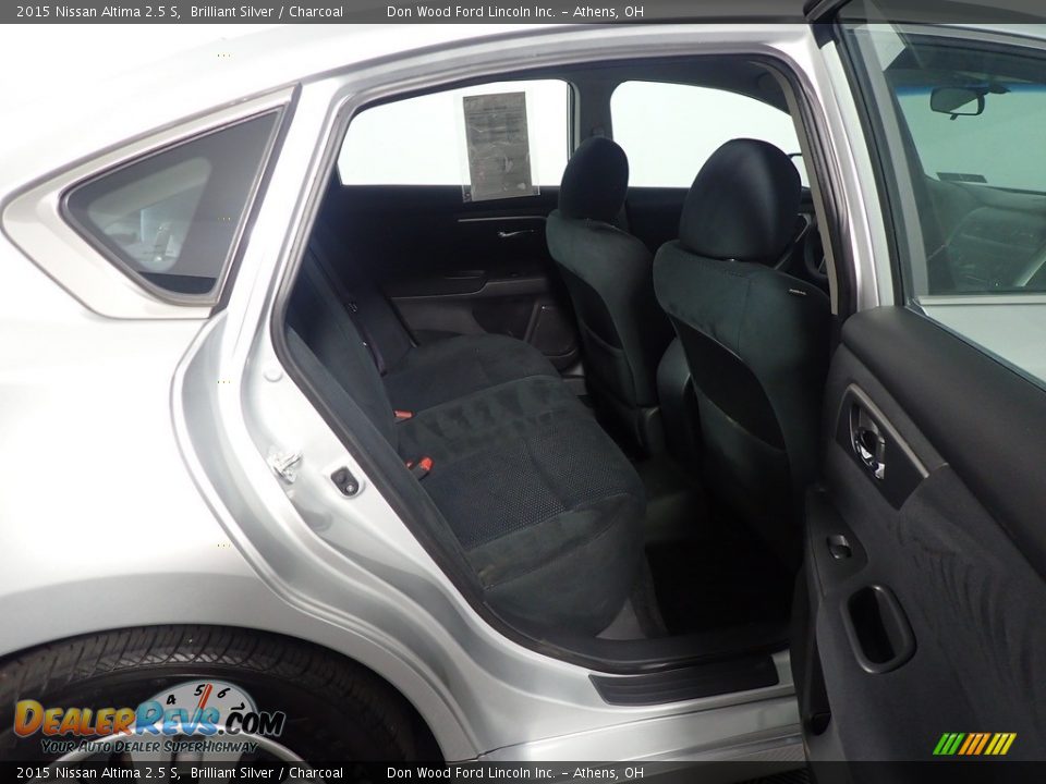 2015 Nissan Altima 2.5 S Brilliant Silver / Charcoal Photo #36