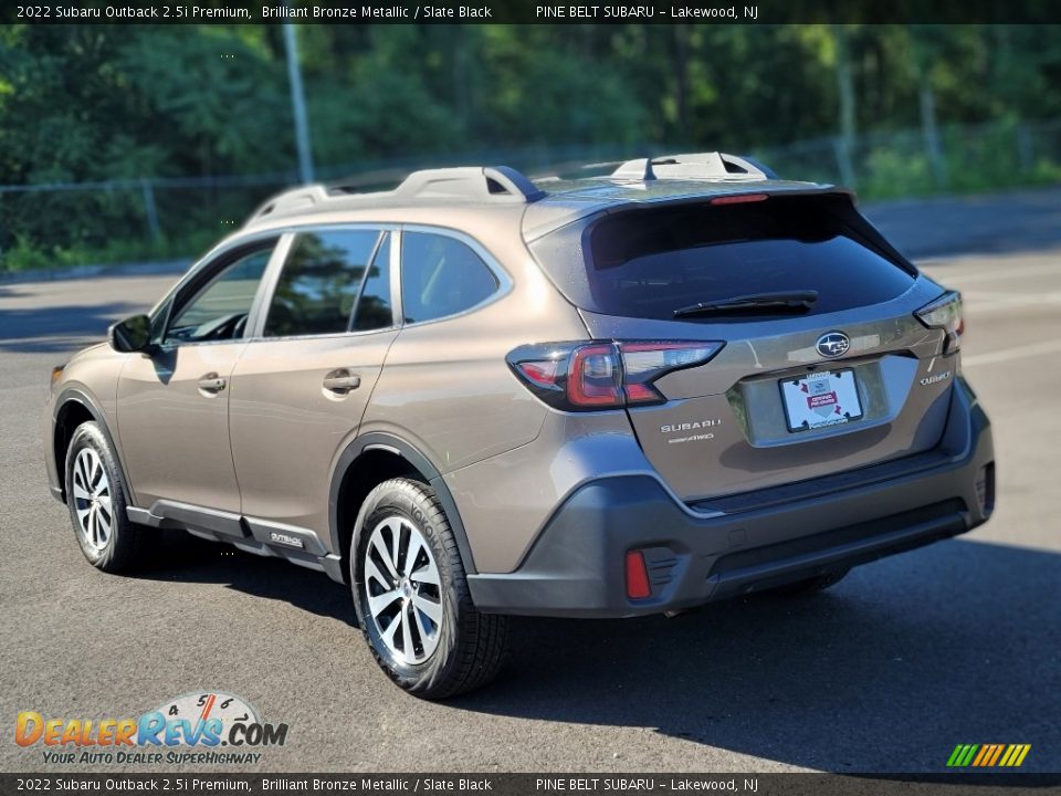 2022 Subaru Outback 2.5i Premium Brilliant Bronze Metallic / Slate Black Photo #18