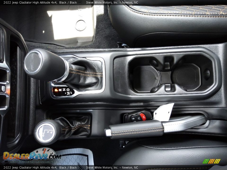 2022 Jeep Gladiator High Altitude 4x4 Shifter Photo #28