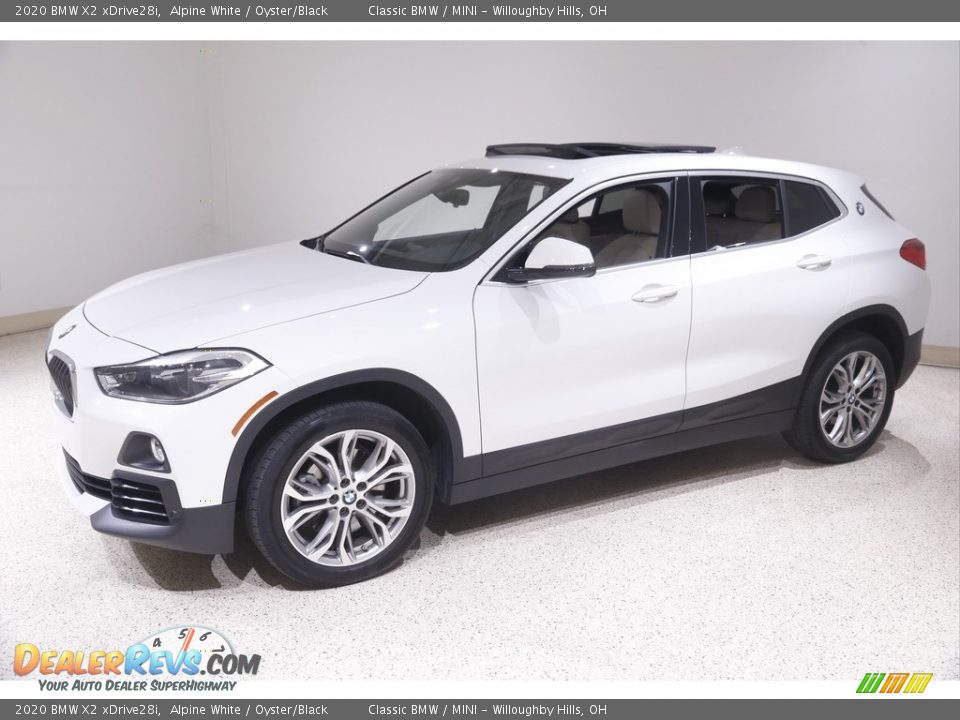 2020 BMW X2 xDrive28i Alpine White / Oyster/Black Photo #3