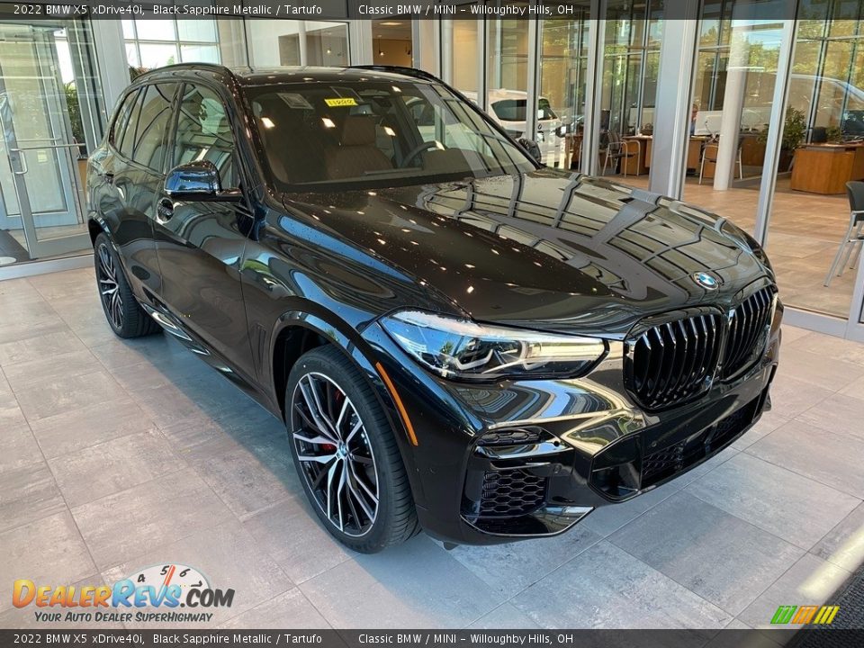 2022 BMW X5 xDrive40i Black Sapphire Metallic / Tartufo Photo #1