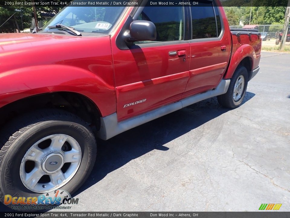 2001 Ford Explorer Sport Trac 4x4 Toreador Red Metallic / Dark Graphite Photo #8