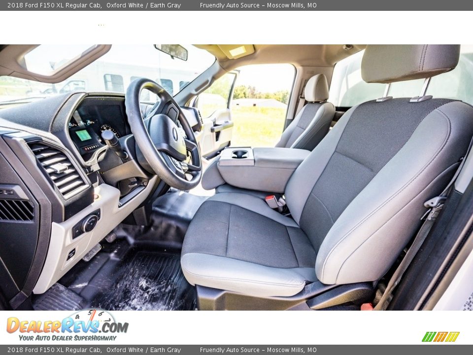 2018 Ford F150 XL Regular Cab Oxford White / Earth Gray Photo #18