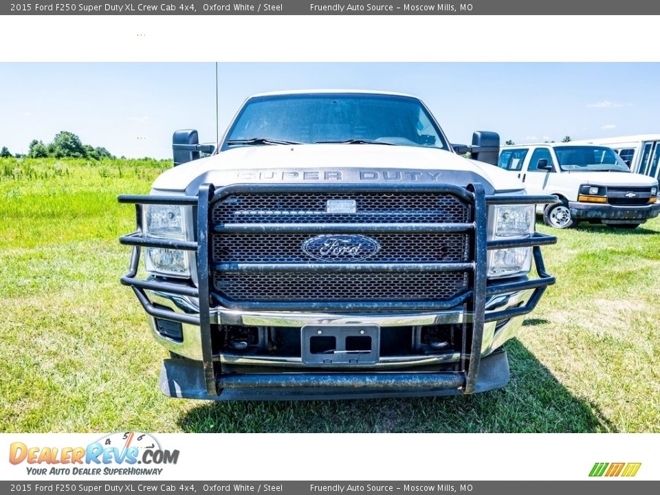 2015 Ford F250 Super Duty XL Crew Cab 4x4 Oxford White / Steel Photo #9